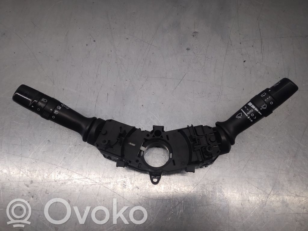KIA Rio Mittariston valaistuksen säätökytkin 