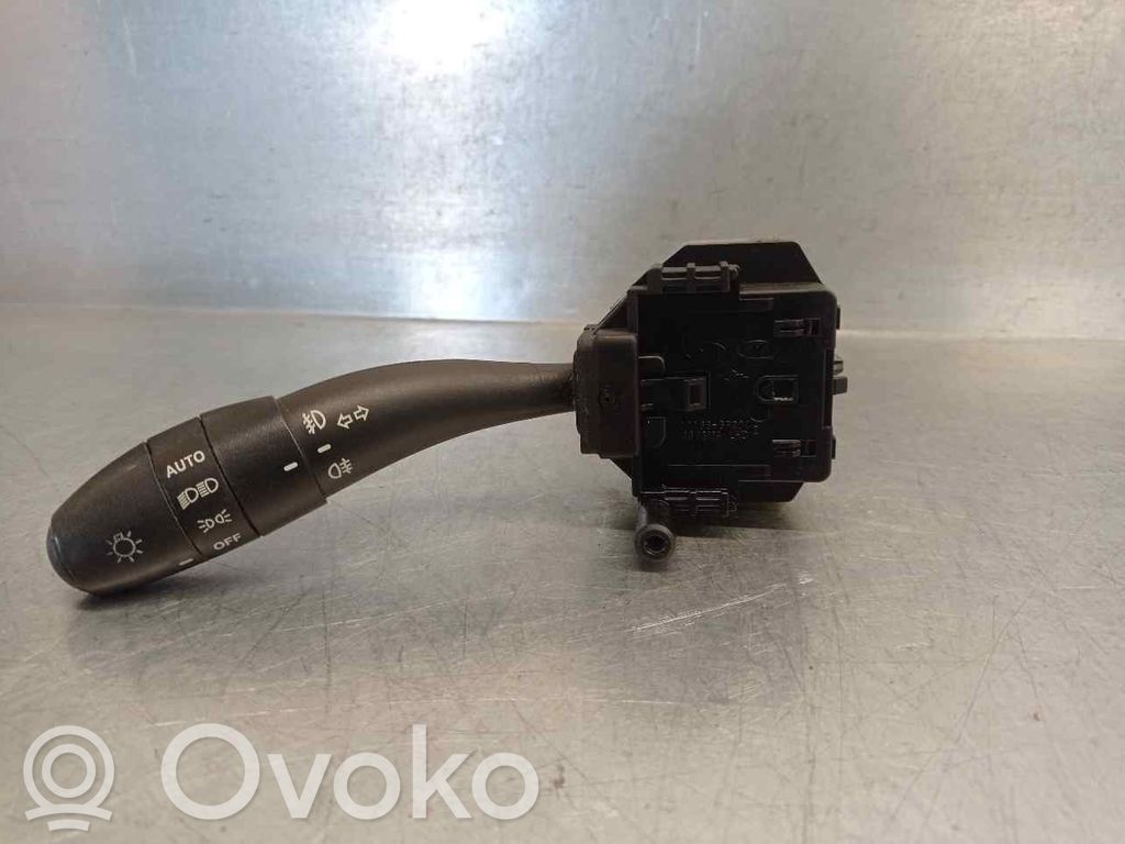 Hyundai i30 Mittariston valaistuksen säätökytkin
