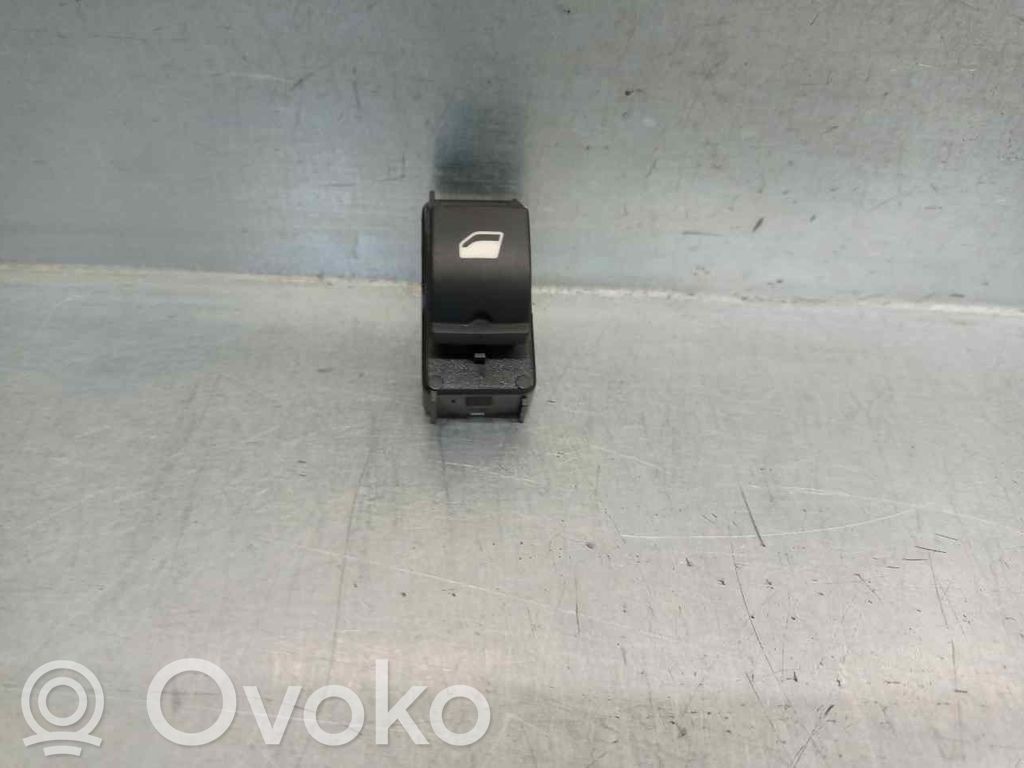 Peugeot 208 II Sähkötoimisen ikkunan ohjauskytkin