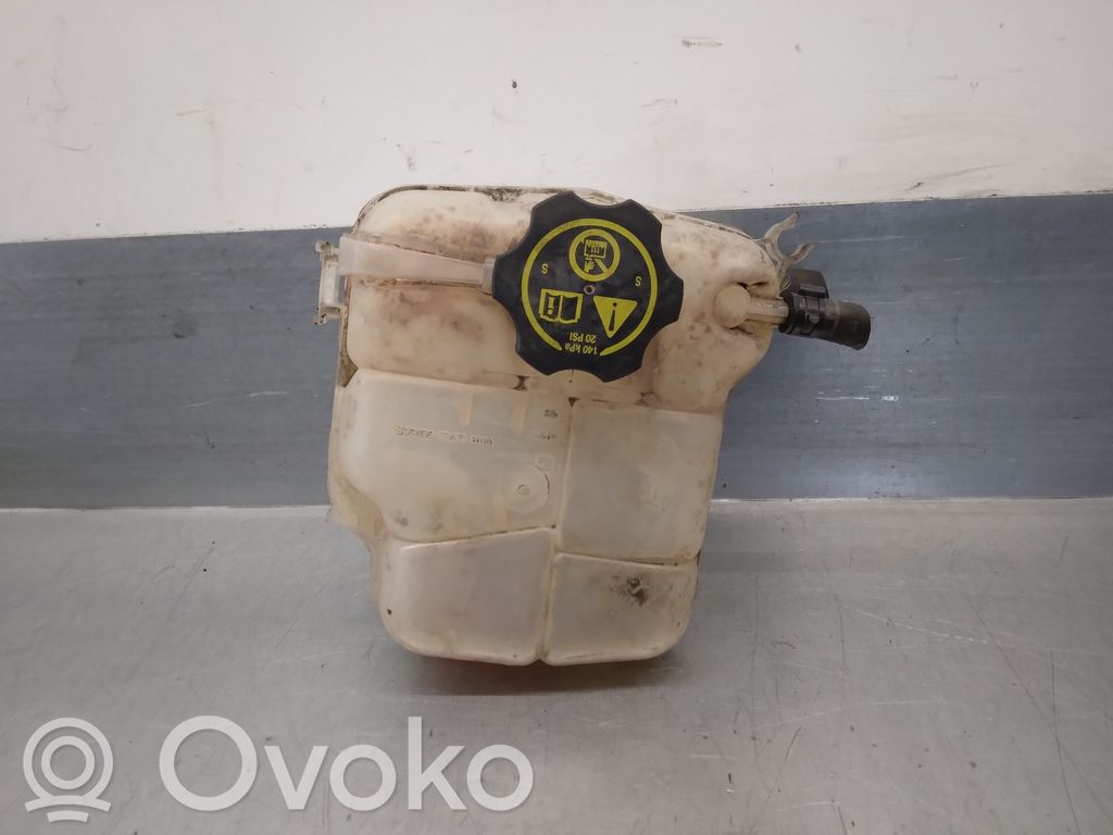 Opel Astra H Vase d'expansion de carburant 