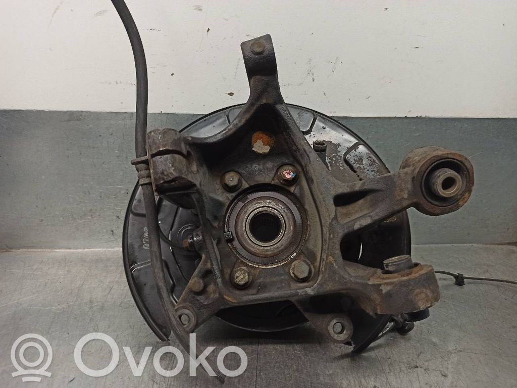 Subaru Outback Achsschenkel hinten 
