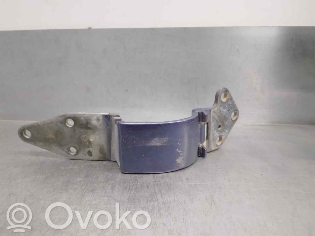 Nissan Vanette Vyris (-iai) galinio dangčio