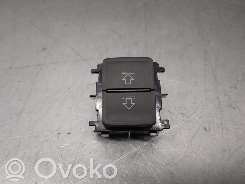 Skoda Kamiq Daudzfunkciju vadības slēdzis / poga