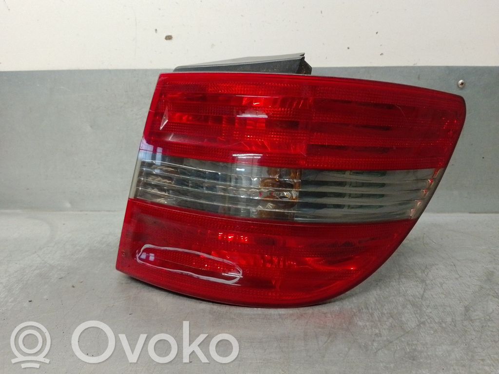 Mercedes-Benz B W245 Luci posteriori 