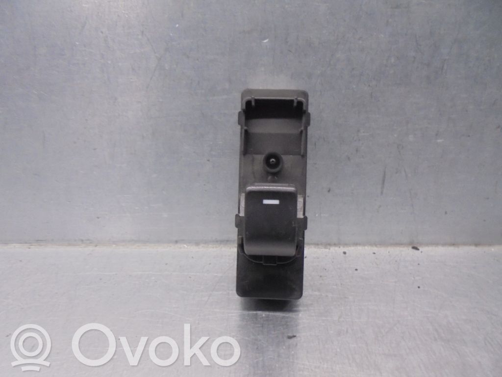 Mazda CX-5 Electric window control switch