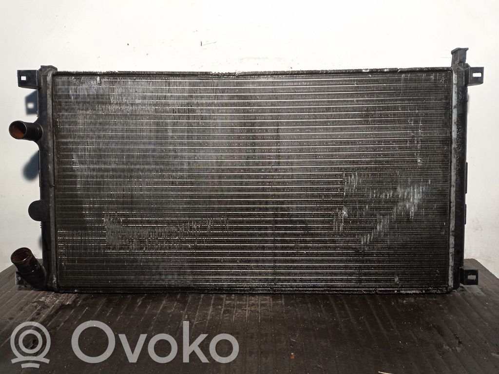 Opel Movano A Radiateur de refroidissement 
