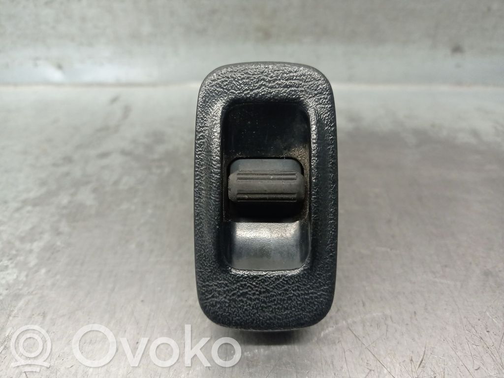 Toyota Carina T210 Interrupteur commade lève-vitre 