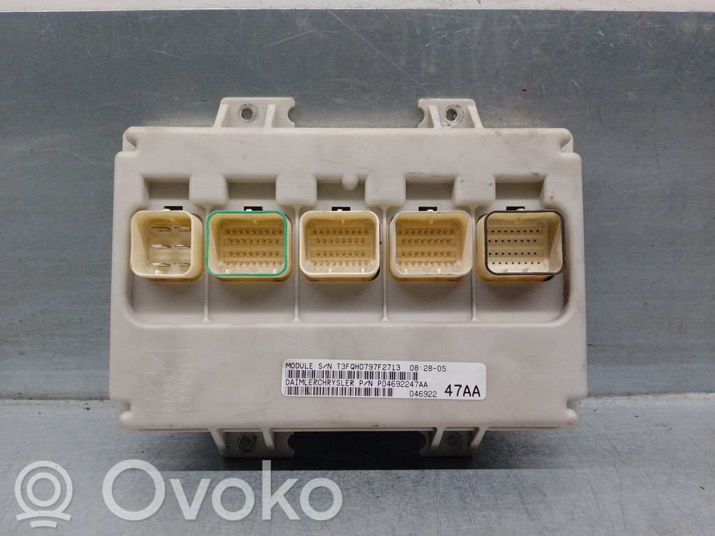 Chrysler Voyager Drošinātāju kaste (komplekts) 