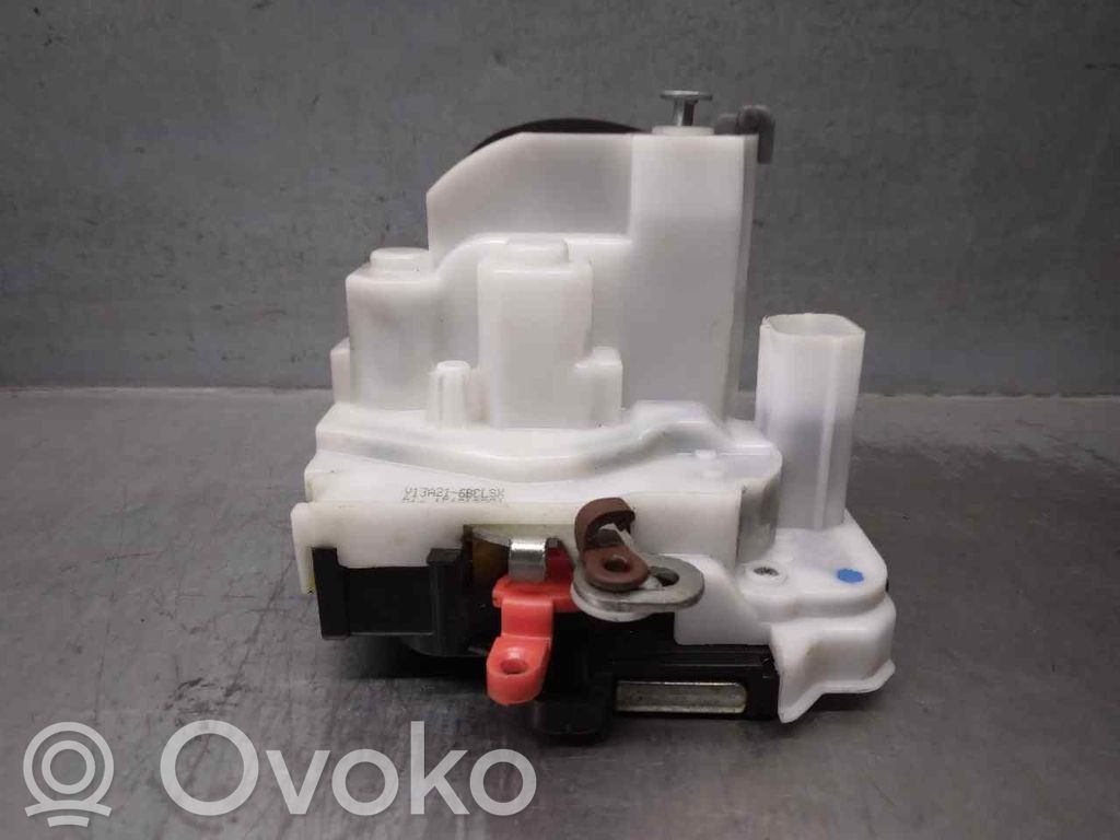 Fiat Doblo Takaluukun lukon salvan moottori