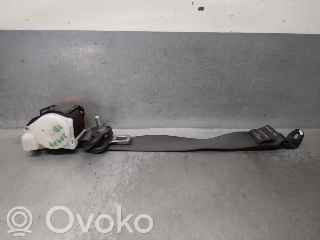 Suzuki Splash Rear seatbelt 