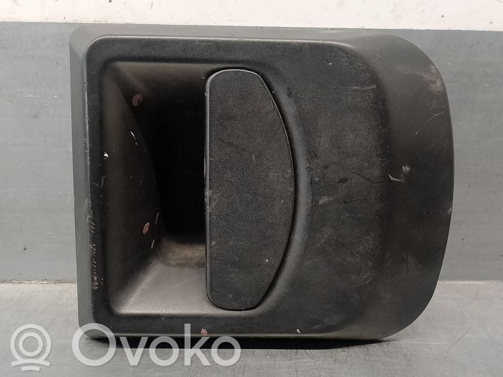 Iveco Daily 4th gen Manecilla externa puerta delantera