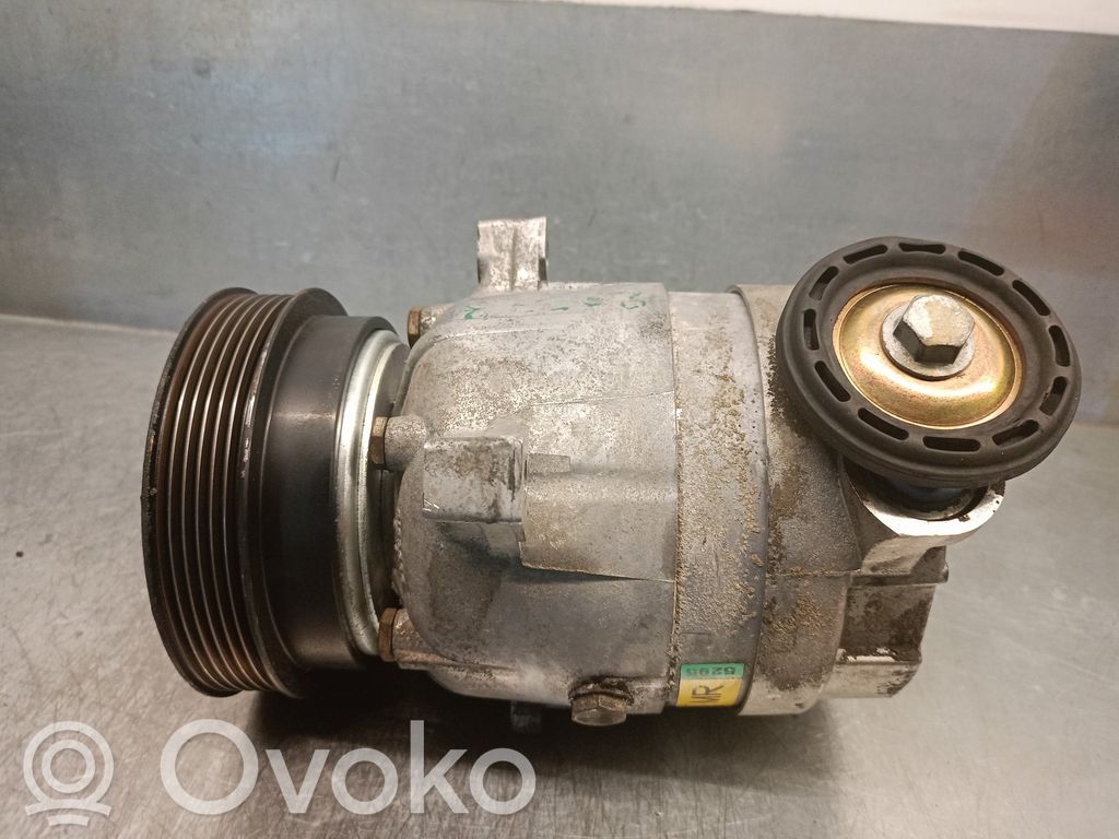 Opel Corsa B Klimakompressor Pumpe 