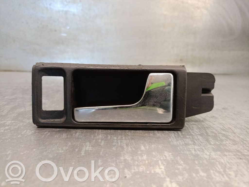 Audi 100 S4 C4 Manecilla interna puerta delantera