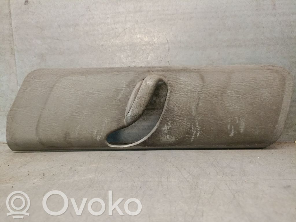 Nissan Primastar Verkleidung Heckklappe 