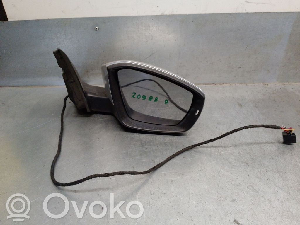 Skoda Octavia Mk3 (5E) Front door electric wing mirror