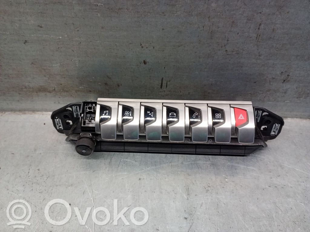 Peugeot 3008 II Przyciski multifunkcyjne