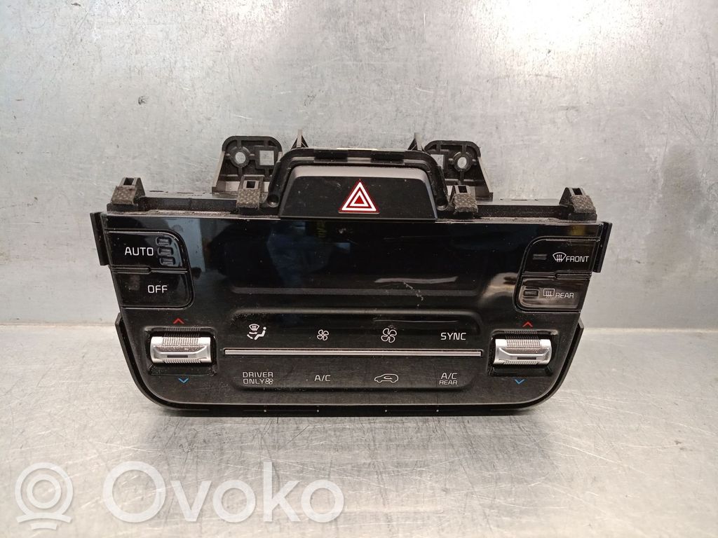 KIA Sorento IV Panel klimatyzacji 