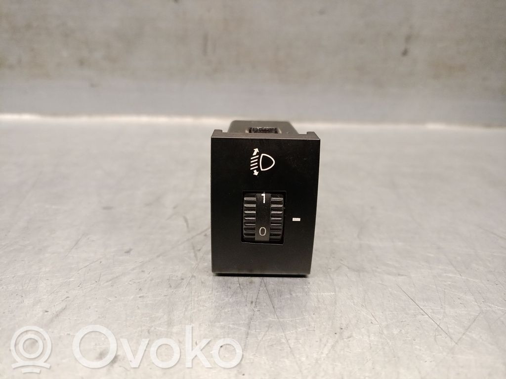 SsangYong Rodius Panel lighting control switch 