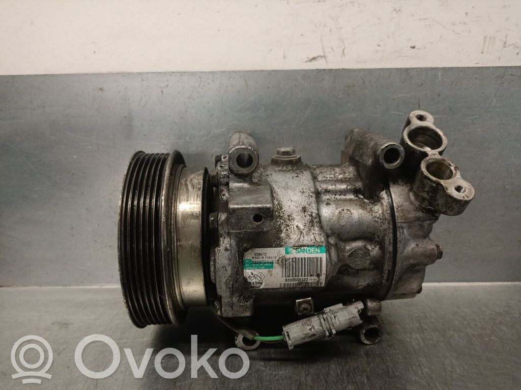 Renault Clio III Kompresor / Sprężarka klimatyzacji A/C 