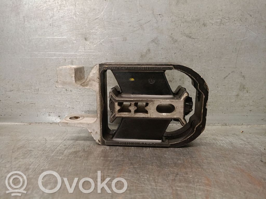 Volvo V40 Soporte de la caja de cambios