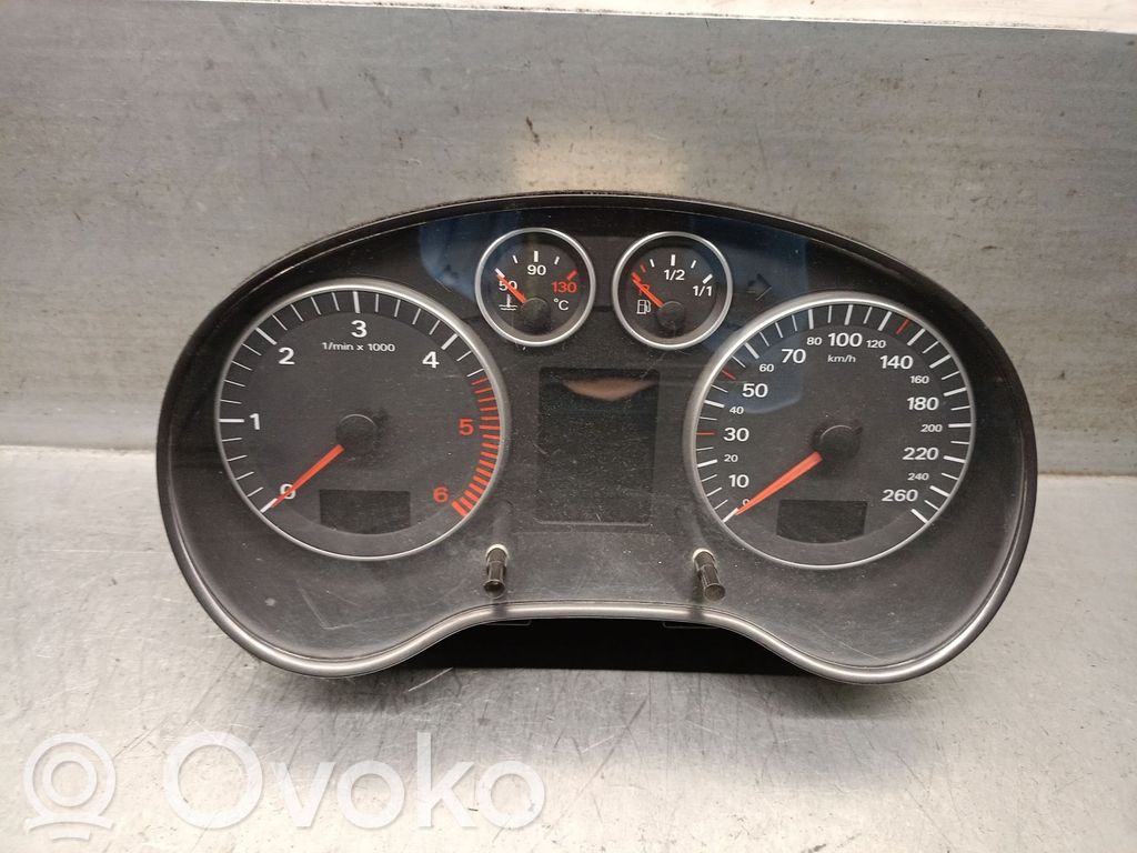 Audi A3 S3 8P Nopeusmittari (mittaristo) 
