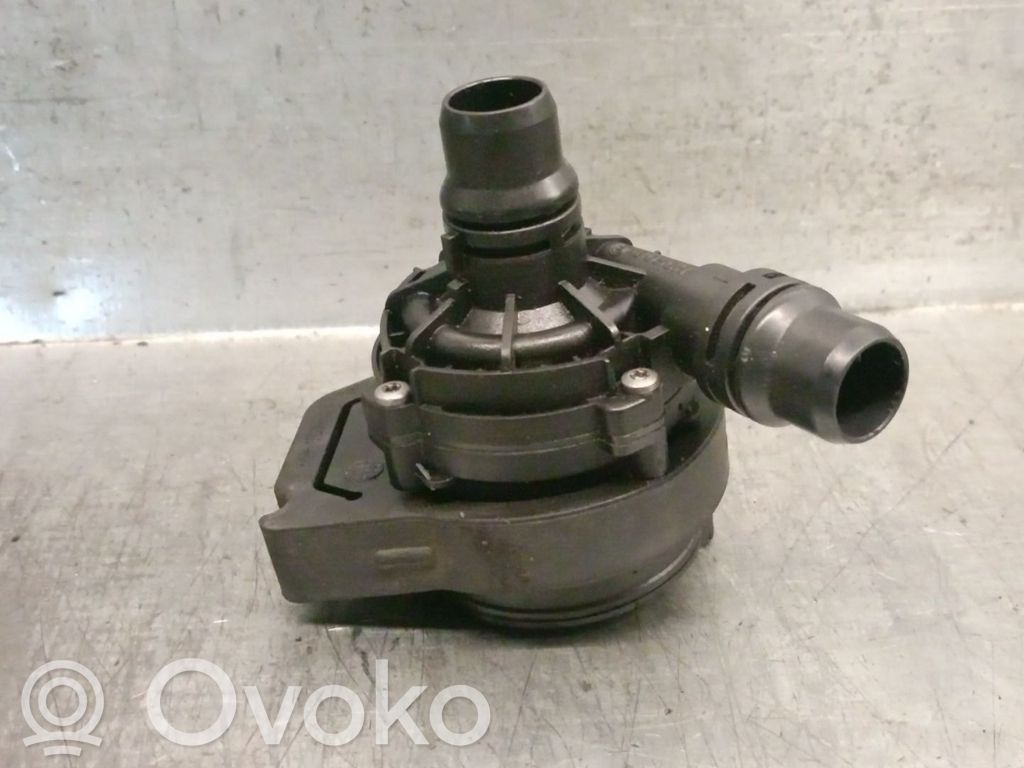 Opel Corsa F Pompa wody