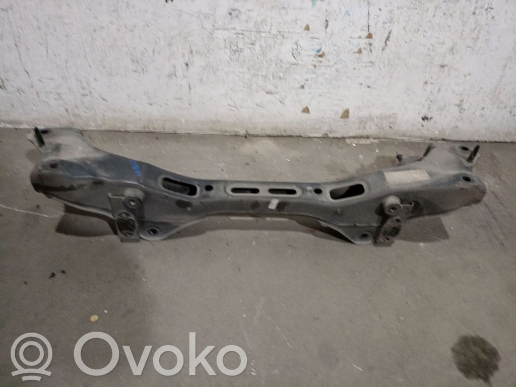 KIA Pro Cee'd I Aizmugurējā tilta sija ar reduktoru