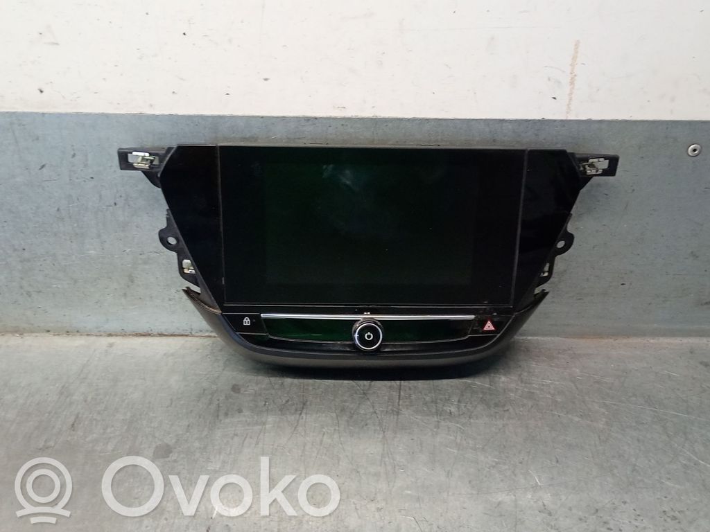 Opel Corsa F HUD-näyttö