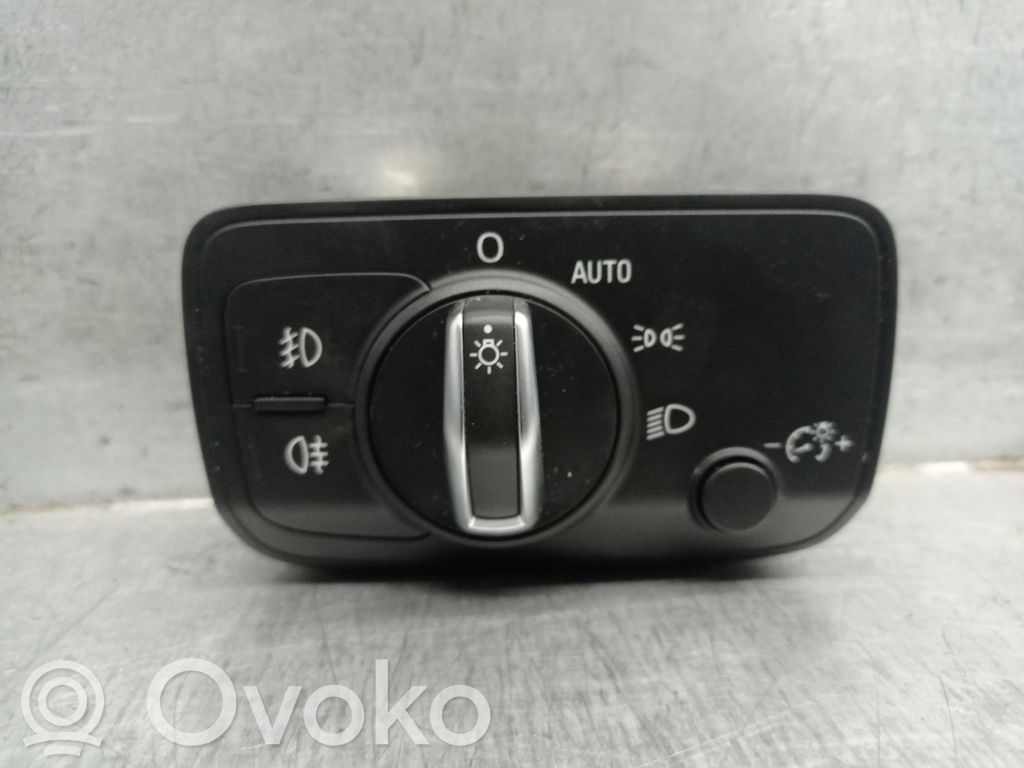 Audi A3 S3 8V Panelės apšvietimo reguliavimo jungtukas 