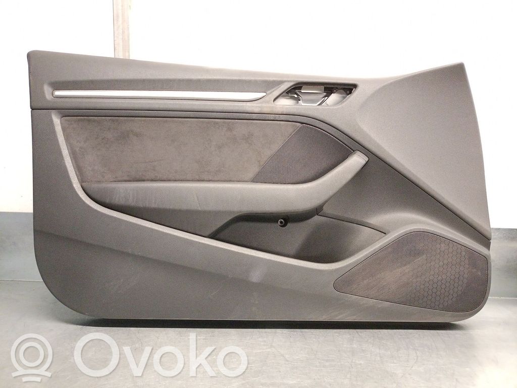 Audi A3 S3 8V Boczki / Poszycie drzwi przednich 