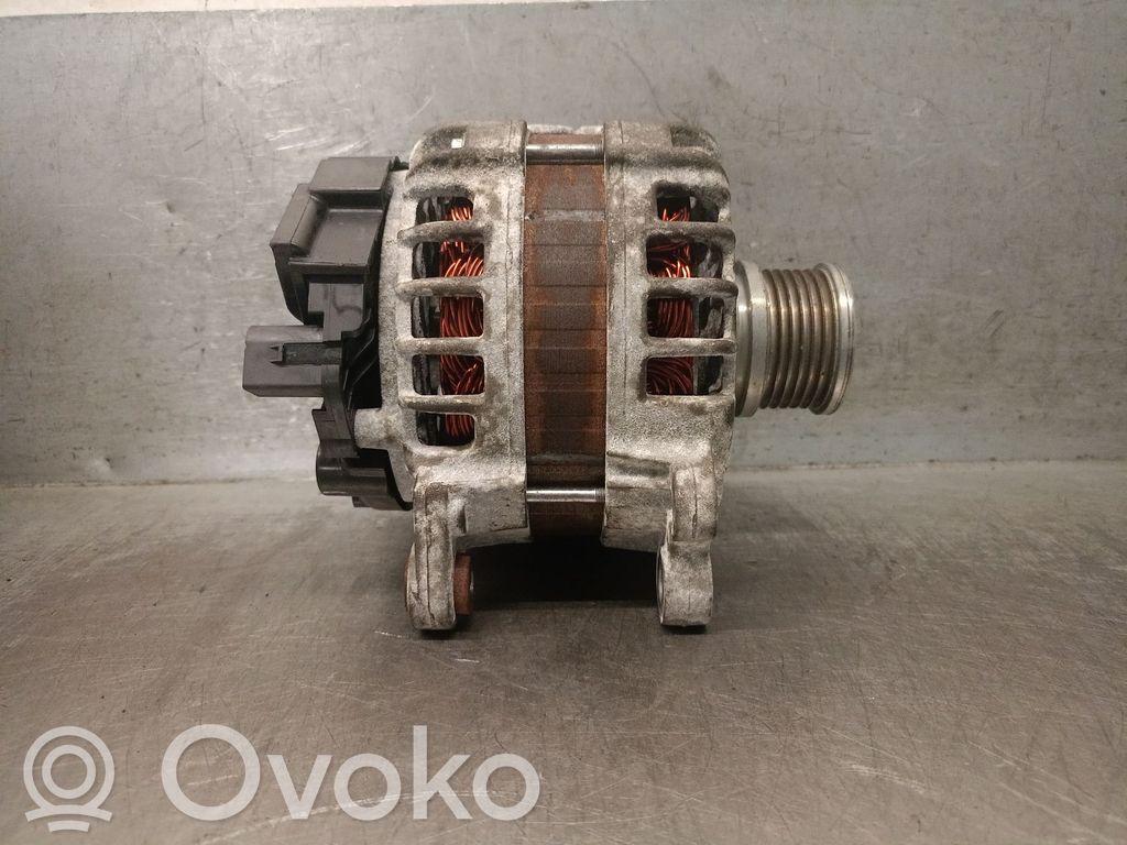 Volkswagen Caddy Ģenerators 