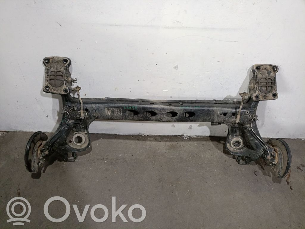 Volkswagen Taigo Aizmugurējā tilta sija ar reduktoru