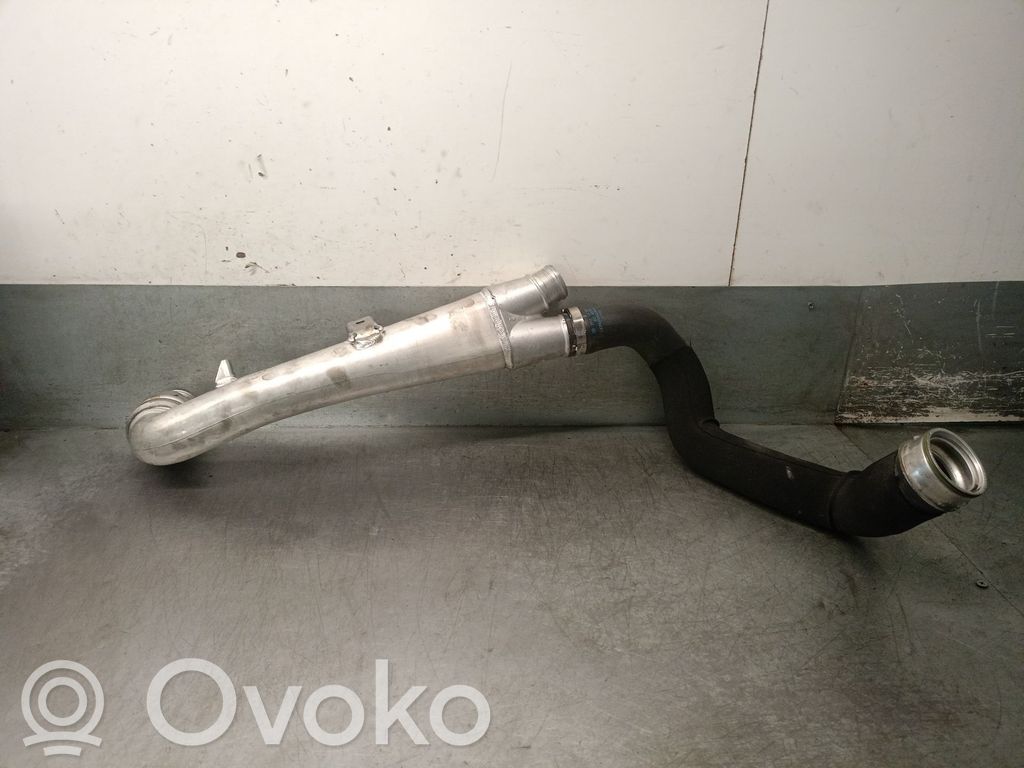 Volkswagen Touareg II Manguera/tubo del aire acondicionado (A/C) 