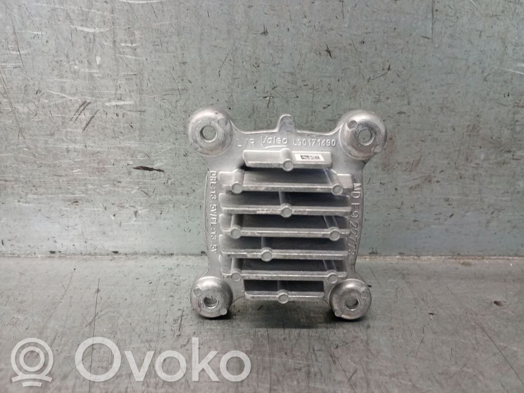 Nissan Juke II F16 Unitate/modul control lămpi xenon 