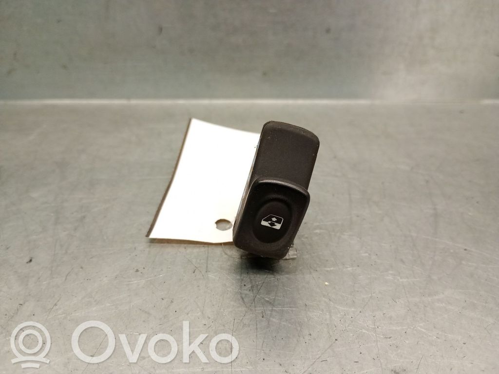 Renault Kangoo I Przyciski szyb 