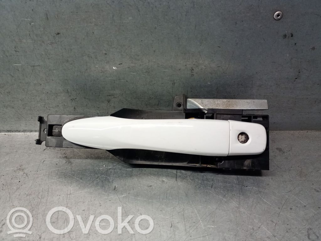 Nissan Micra C+C Maniglia esterna per portiera anteriore 