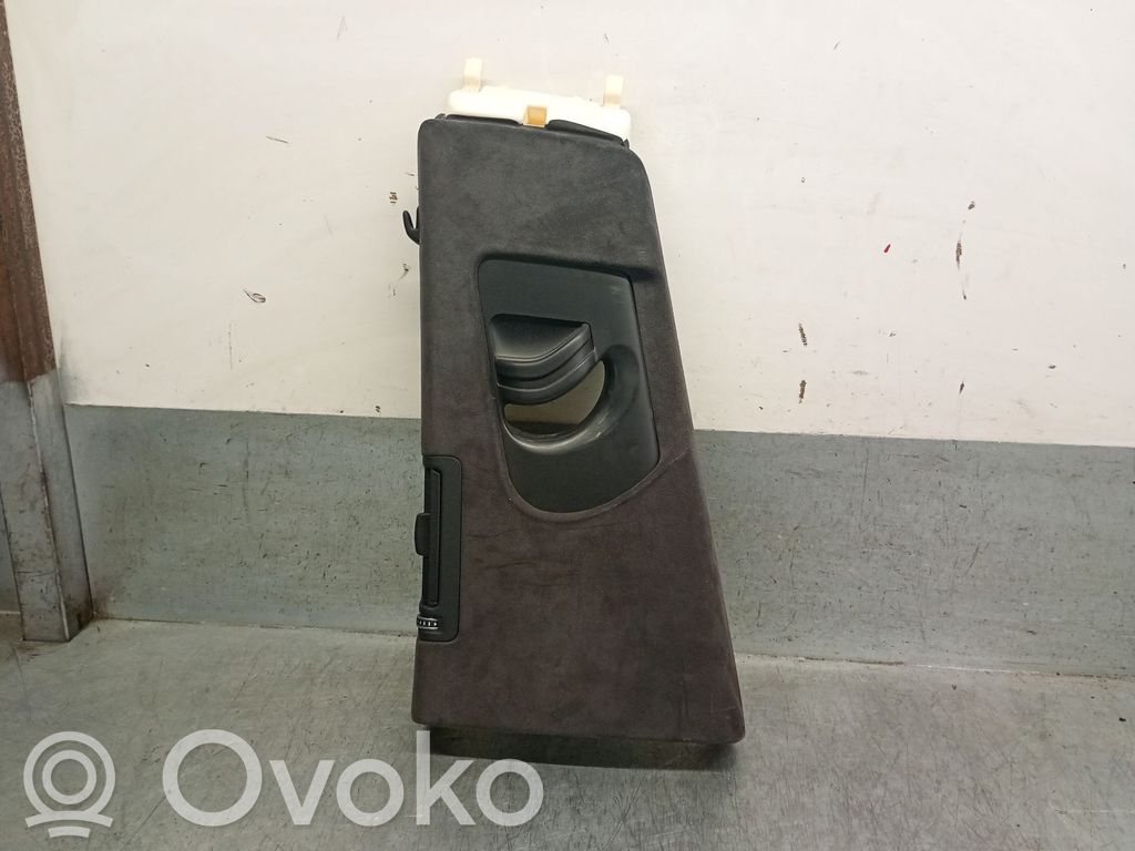 Audi A7 S7 4K8 Moldura inferior 