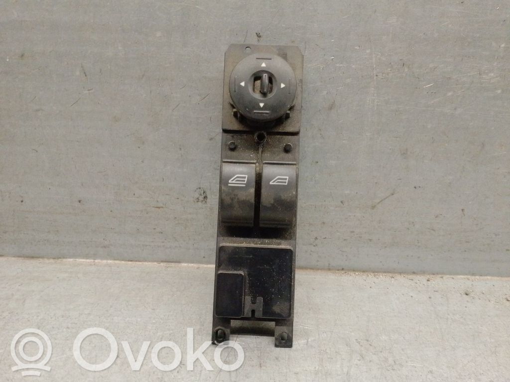 Ford Focus C-MAX Electric window control switch 