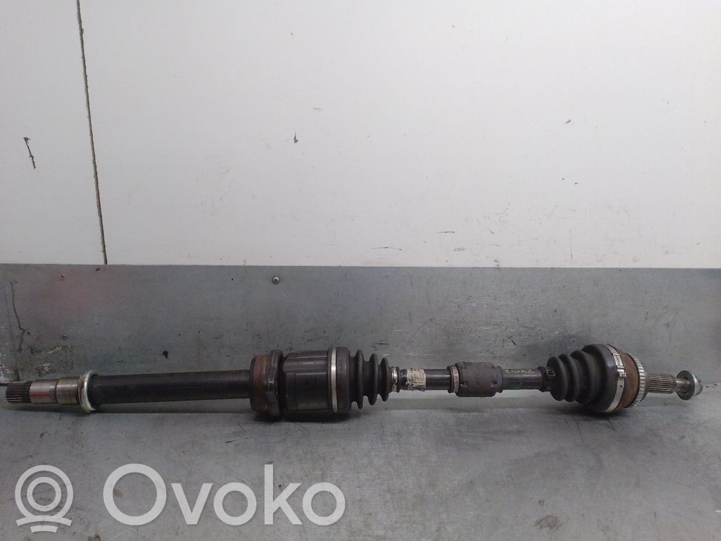 Toyota Corolla Verso AR10 Semiasse anteriore 