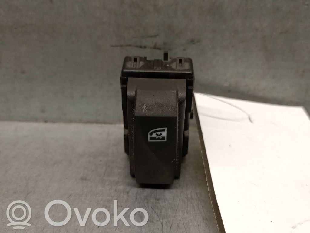 Dacia Logan II Interruptor de control multifunción