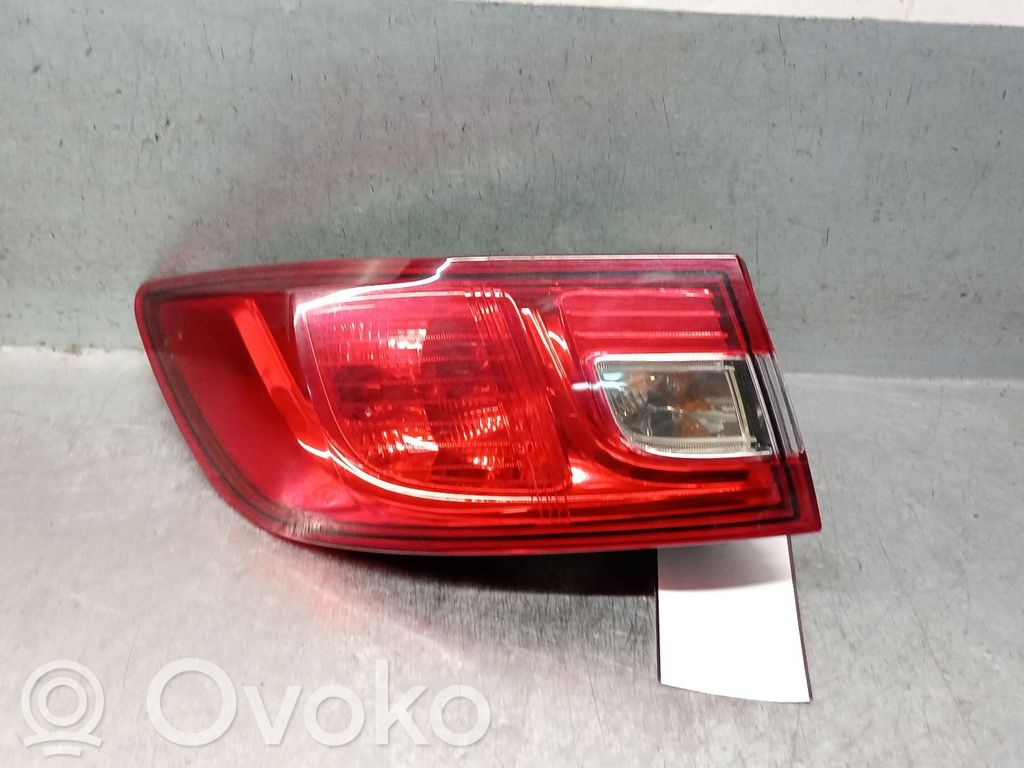 Renault Clio IV Rückleuchte Heckleuchte 