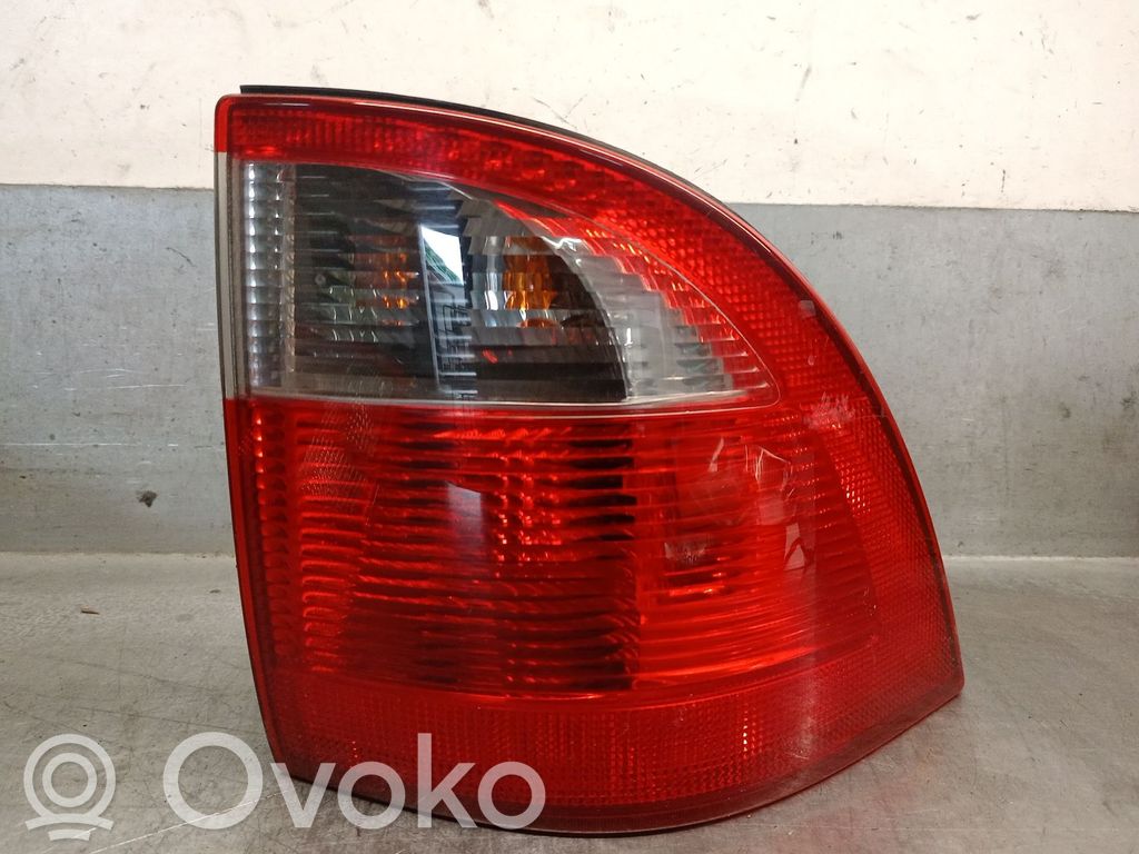 Saab 9-5 Galinis žibintas kėbule 