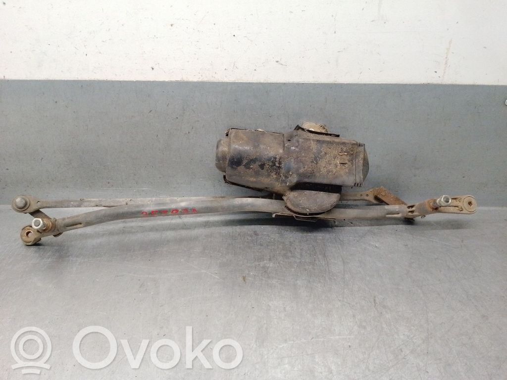 Alfa Romeo 156 Stikla tīrītāja motoriņš 