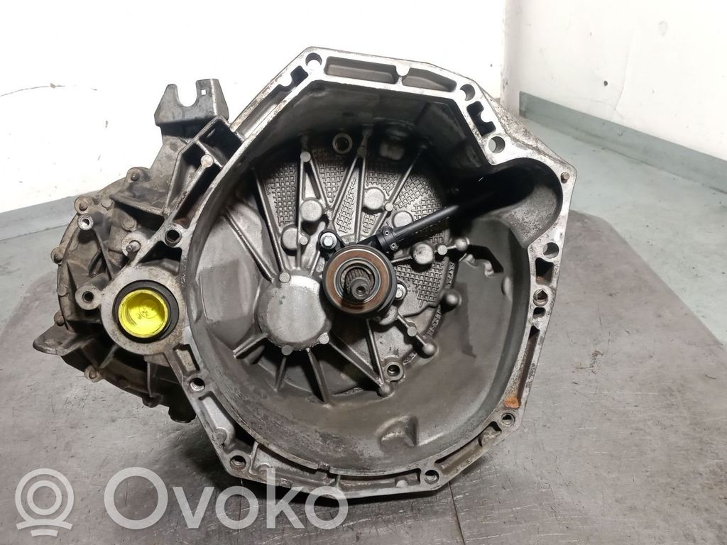 Nissan Qashqai 5 Gang Schaltgetriebe