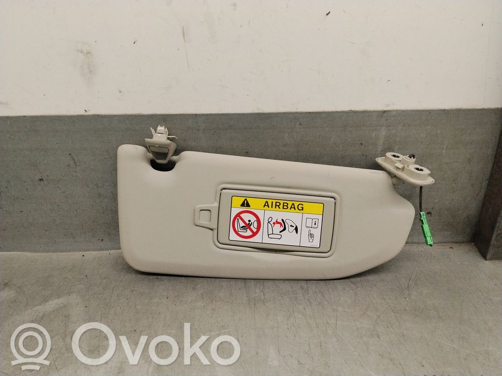 Volvo XC60 Skydelis nuo saulės 