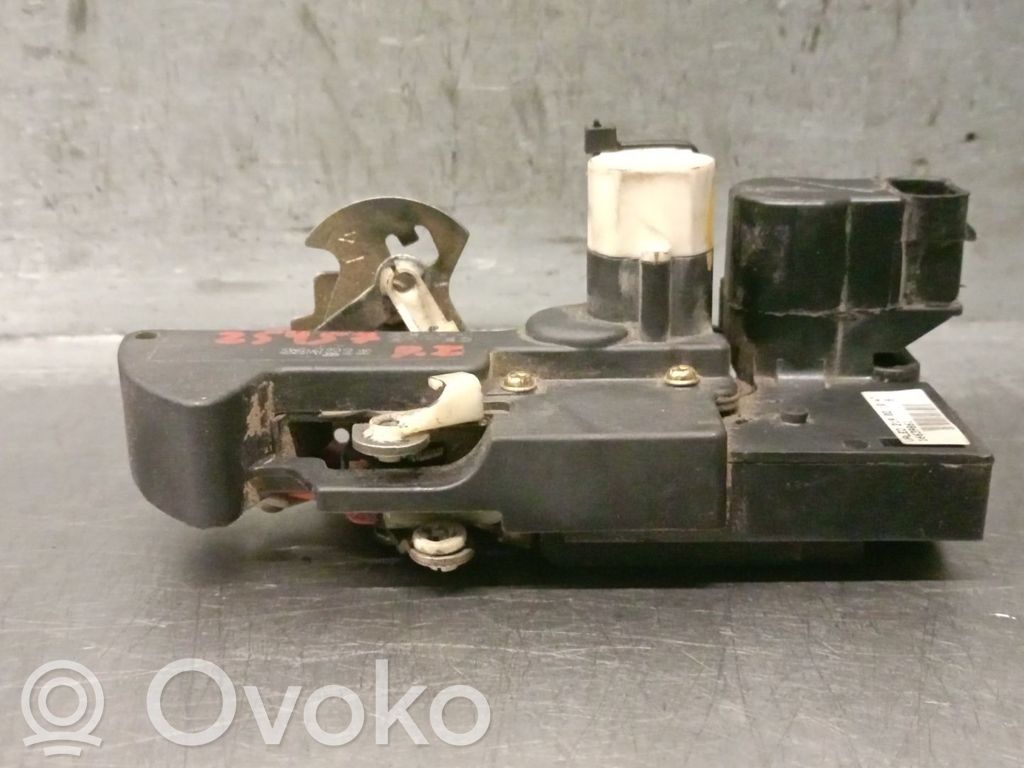 Opel Frontera B Etuoven lukko 