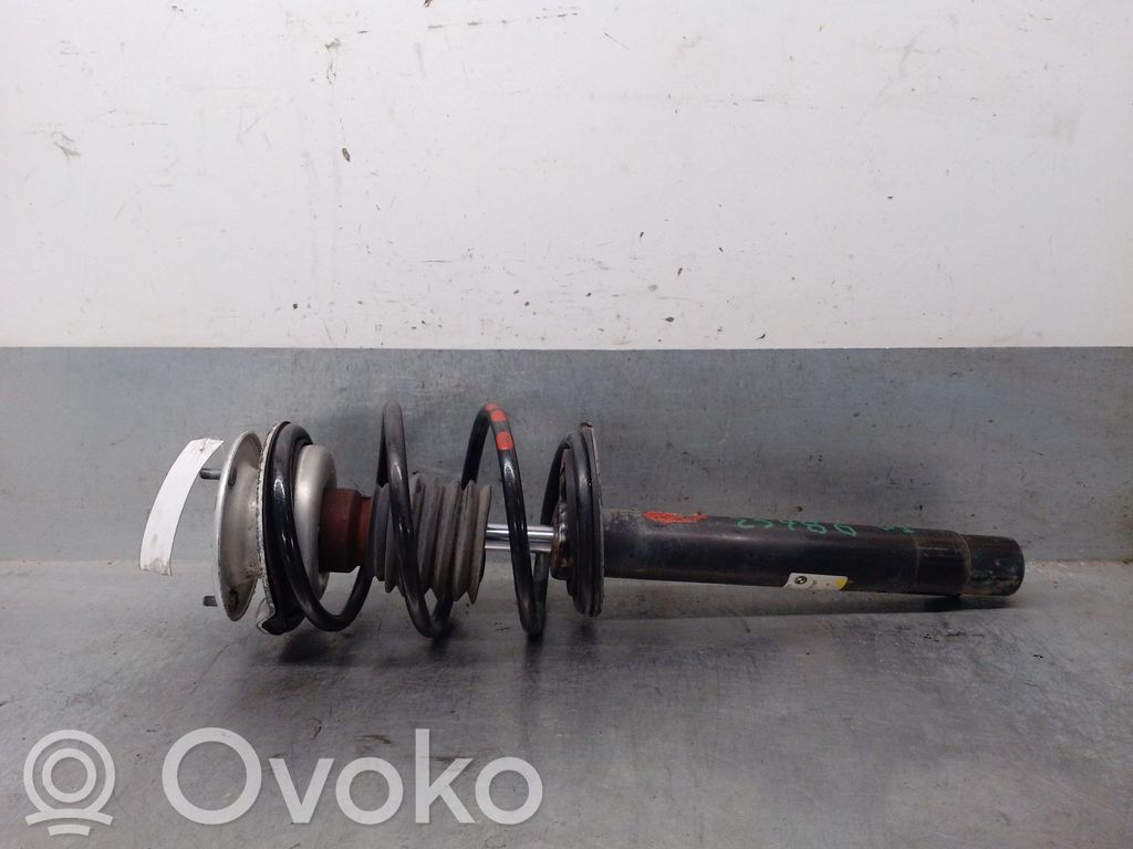 BMW 3 E46 Priekinis amortizatorius su spyruokle 