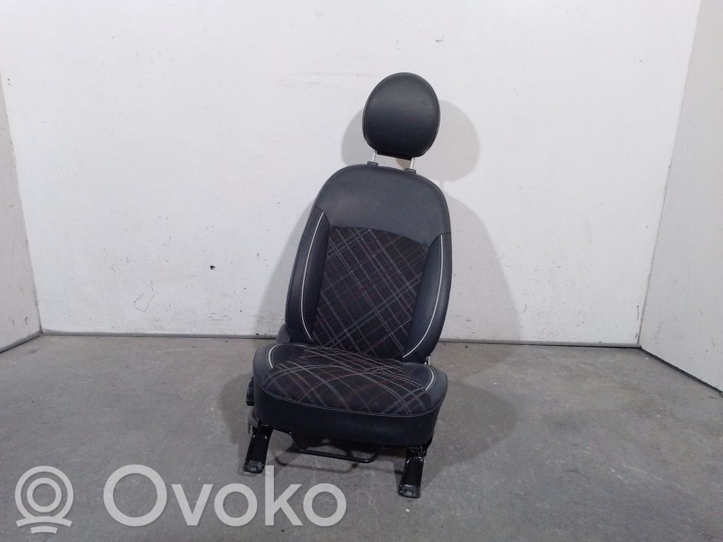 Mitsubishi Mirage VI G4 Attrage Asiento delantero del pasajero
