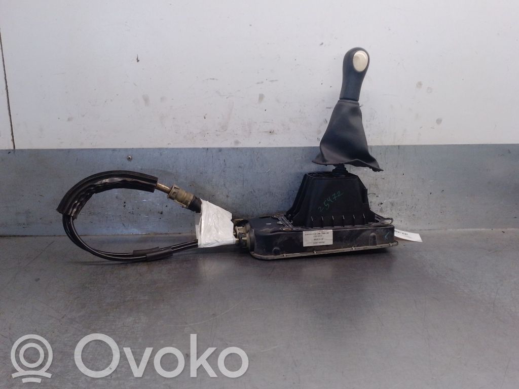 Nissan Micra C+C Palanca de cambios