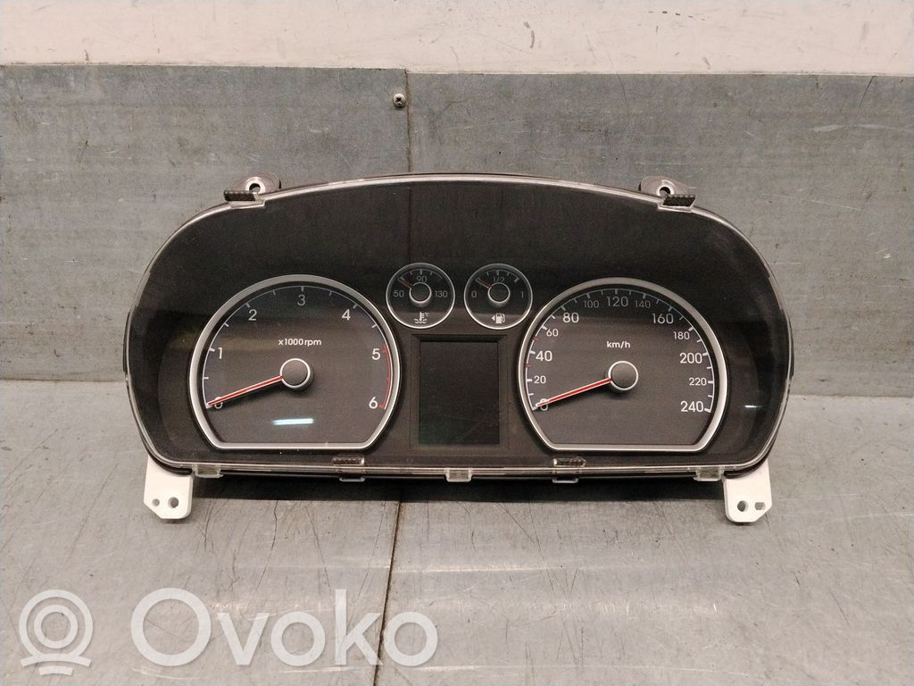 Hyundai i30 Geschwindigkeitsmesser Cockpit 